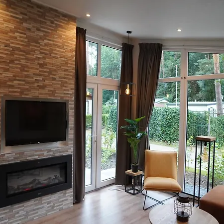 Nature-connected Modern Stay, Cleaning Included Дом отдыха Хундерло