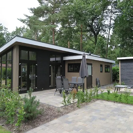 Nature-connected Modern Stay, Cleaning Included Хундерло