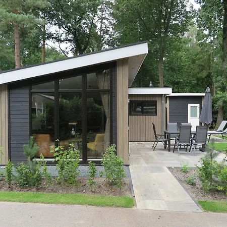Nature-connected Modern Stay, Cleaning Included Дом отдыха