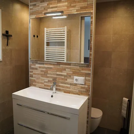 Дом отдыха Nature-connected Modern Stay, Cleaning Included